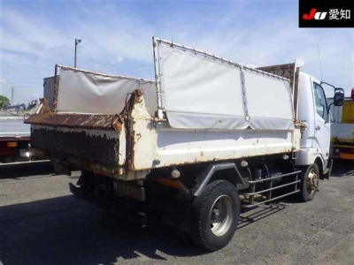 MITSUBISHI FUSO