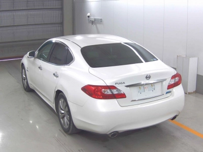 NISSAN FUGA HYBRID