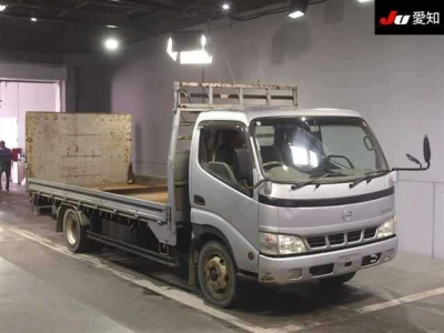 HINO DUTRO TRUCK