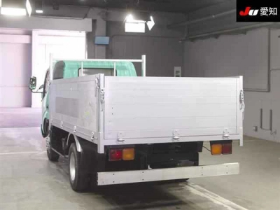 HINO DUTRO TRUCK