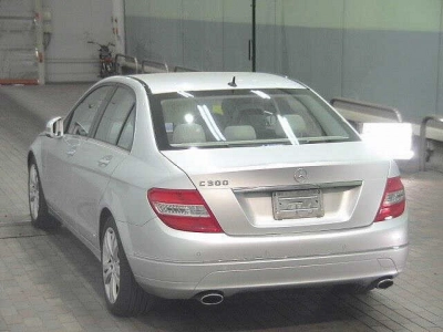 MERCEDES BENZ C CLASS