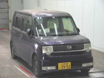 DAIHATSU MOVE CONTE