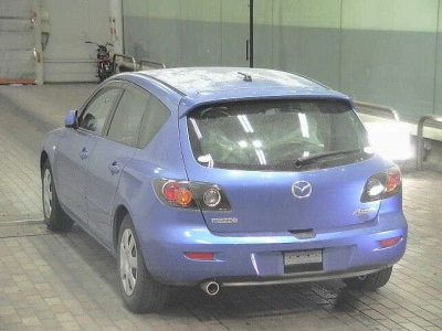 MAZDA AXELA SPORT