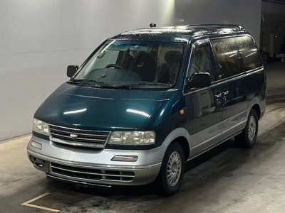 NISSAN LARGO
