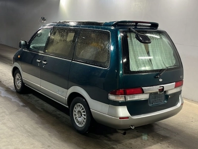NISSAN LARGO