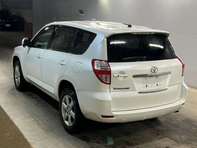 TOYOTA VANGUARD