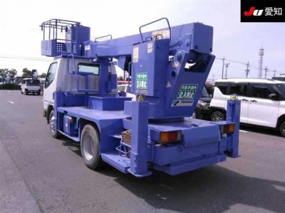 MITSUBISHI CANTER