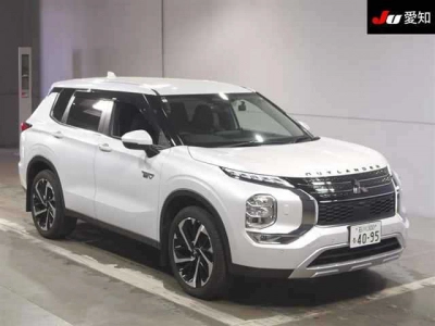 MITSUBISHI OUTLANDER PHEV