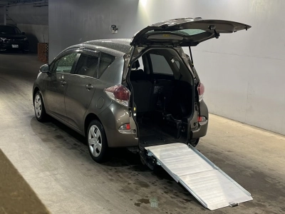 TOYOTA RACTIS