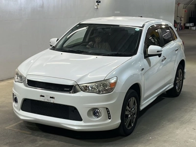 MITSUBISHI RVR