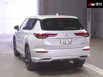 MITSUBISHI OUTLANDER PHEV