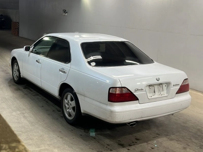 NISSAN GLORIA