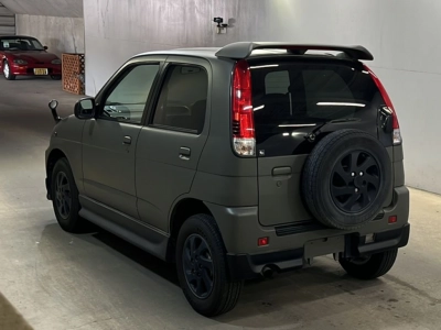 DAIHATSU TERIOS KID
