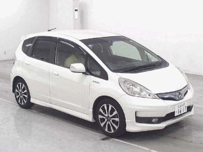 HONDA FIT HYBRID