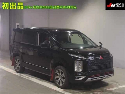 MITSUBISHI DELICA D:5