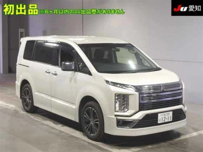 MITSUBISHI DELICA D:5
