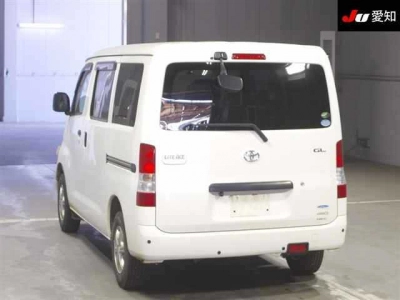 TOYOTA LITE ACE VAN