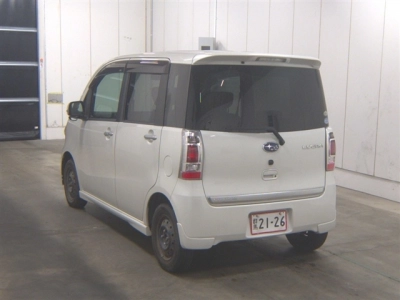 SUBARU LUCRA