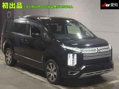 MITSUBISHI DELICA D:5