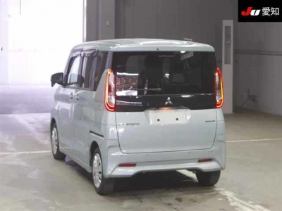 MITSUBISHI EK SPACE