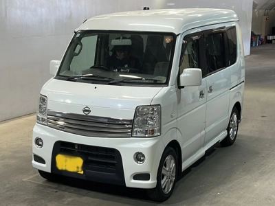 NISSAN NV100 CLIPPER RIO