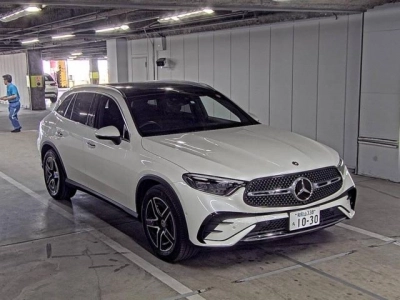 MERCEDES BENZ GLC