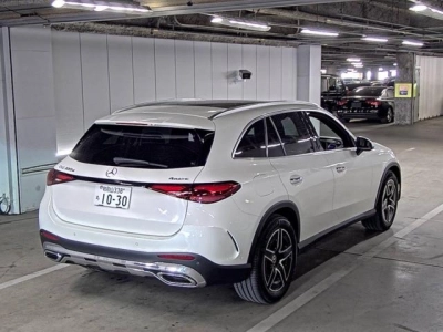 MERCEDES BENZ GLC
