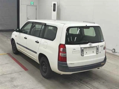 TOYOTA SUCCEED VAN
