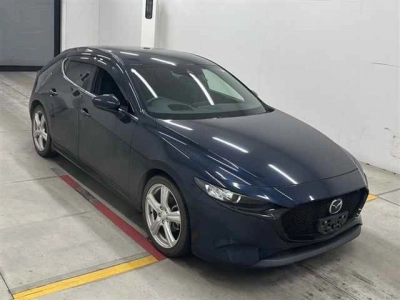 MAZDA MAZDA3