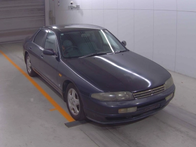 NISSAN SKYLINE