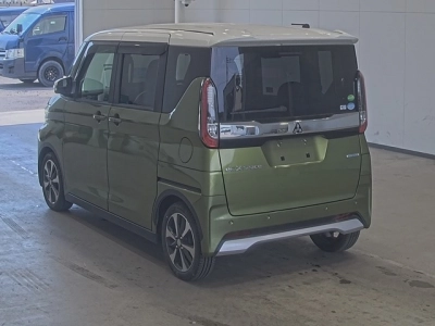 MITSUBISHI EK X SPACE