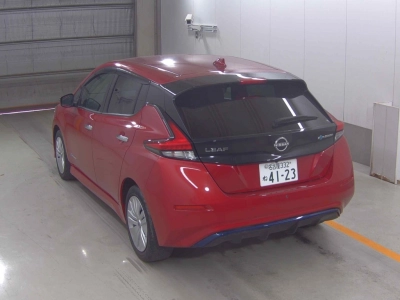 NISSAN LEAF