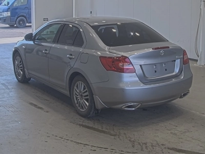 SUZUKI KIZASHI