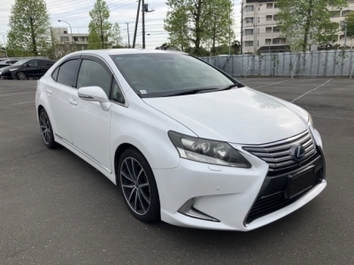LEXUS HS