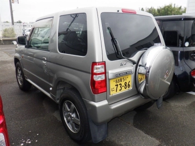 MITSUBISHI PAJERO MINI