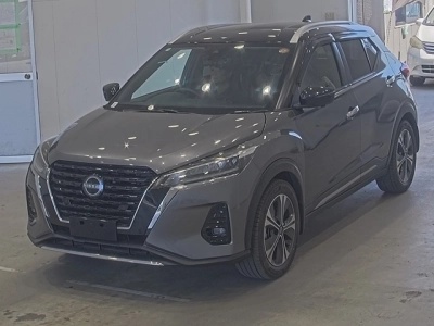 NISSAN KICKS