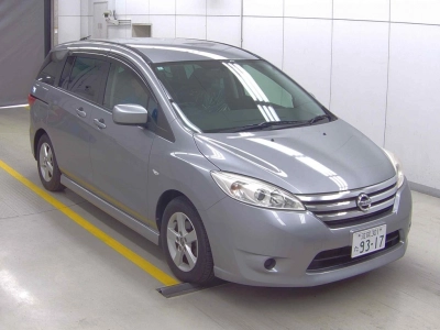 NISSAN LAFESTA