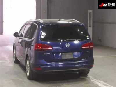 VOLKSWAGEN SHARAN