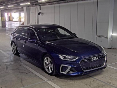 AUDI A4 AVANTE