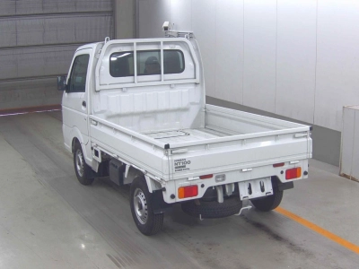 NISSAN NT100 CLIPPER