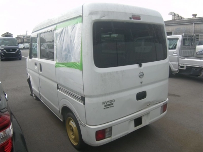 NISSAN NV100 CLIPPER