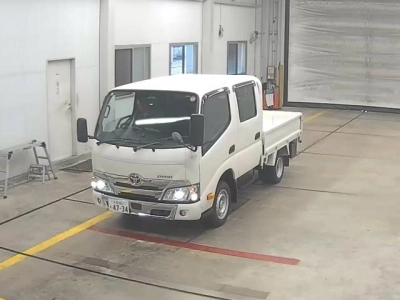 TOYOTA DYNA