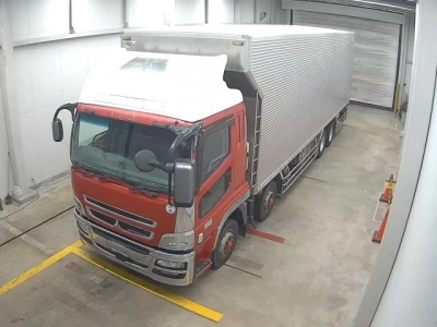 MITSUBISHI FUSO