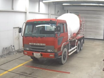MITSUBISHI FUSO