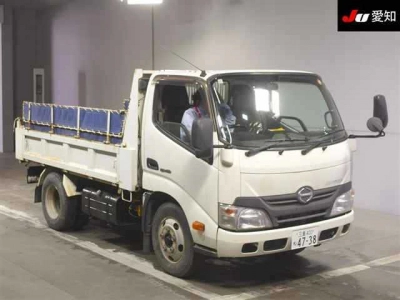 HINO DUTRO TRUCK