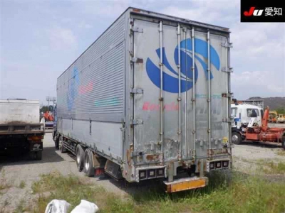ISUZU GIGA