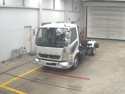 MITSUBISHI FUSO FIGHTER