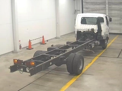 MITSUBISHI FUSO FIGHTER