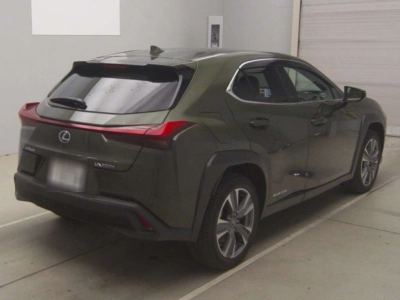 LEXUS UX