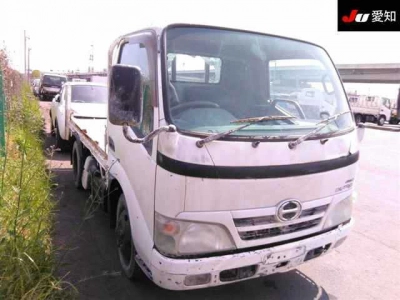 HINO DUTRO TRUCK